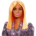 Barbie ® Fashionistas ™ Doll nr 161, z pomarańczowymi włosami, kraciasta sukienka, czarne buty