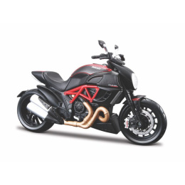 MAISTO 39196 DUCATI DIAVEL CARBON 1/12 do skład.