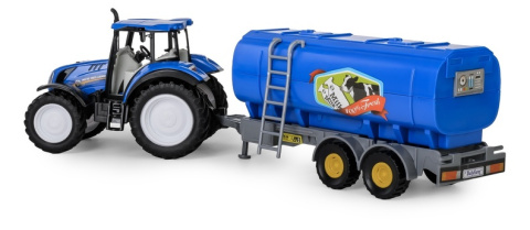Traktor New Holland T5 z cysterną na mleko Traktor New Holland T5 z cysterną na mleko
