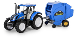 Traktor New Holland T5 z mieszalnikiem do paszy