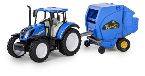 Traktor New Holland T5 z mieszalnikiem do paszy Traktor New Holland T5 z mieszalnikiem do paszy