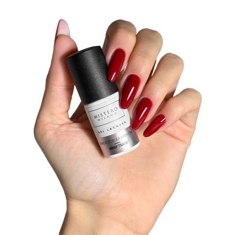 Lakier hybrydowy Uwodzicielka briefów 1580 7 ml